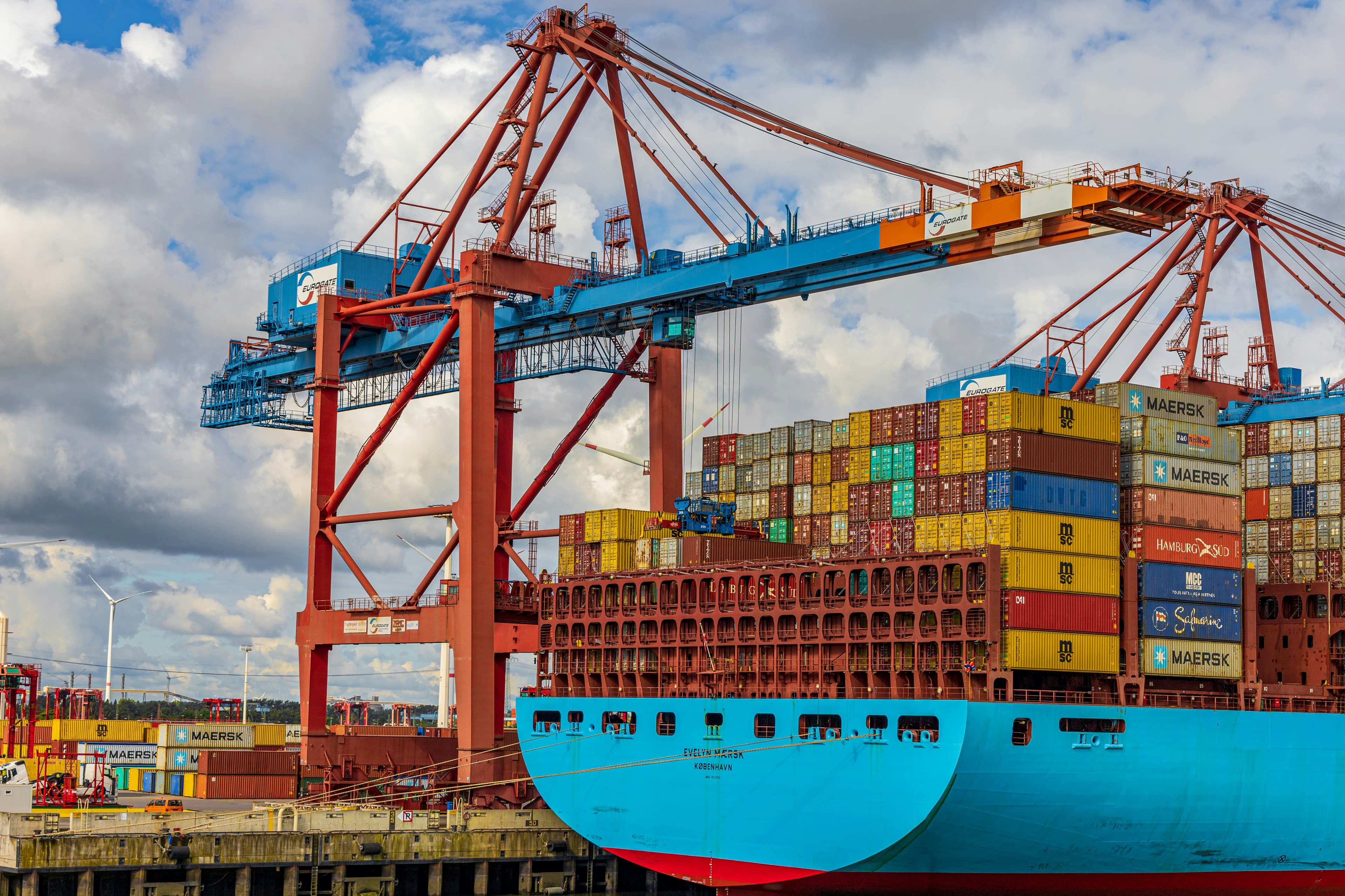 Votre Pont Commercial entre la Chine et l'Afrique